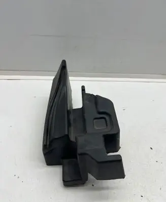 Renault Megane E-Tech Fender foam support/seal 668929245R M413
