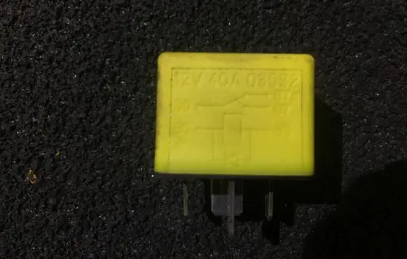 Renault Scenic I Other relay 7700844253