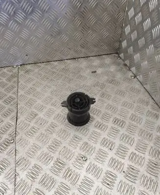 Dash center air vent grill