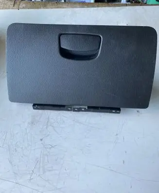 SsangYong Rexton I Glove box 7772008000