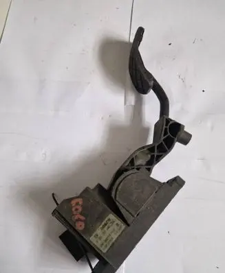 Audi A3 S3 8P Accelerator throttle pedal 0281002346 090202778 1J2721503