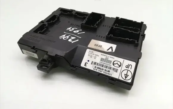 Mazda 2 Comfort/convenience module F005V00713 78718 DF76-67560-D