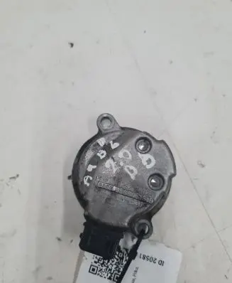 Audi A4 S4 B6 8E 8H Camshaft position sensor 058905161B
