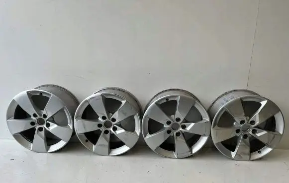 Audi TT TTS RS Mk3 8S R17 alloy rim 8S0601025J