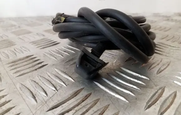 Jeep Cherokee III KJ Rear window washer spray nozzle 