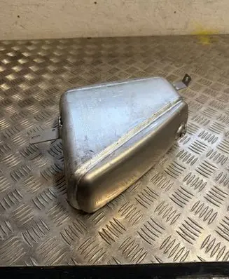 Audi Q7 4M Vacuum air tank 4m0616204 1702919