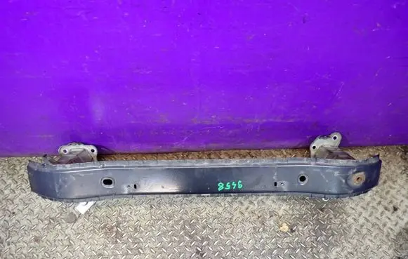 Volvo V50 Front bumper support beam 
