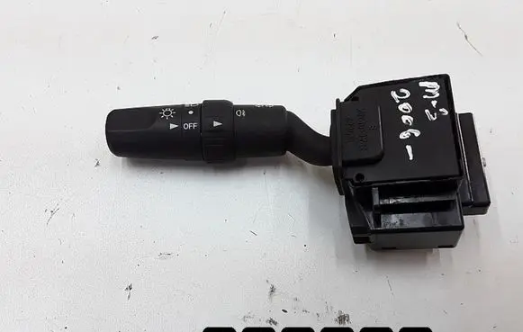 Mazda 3 I Other switches/knobs/shifts 17D682