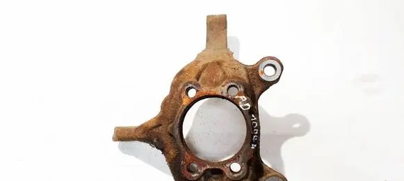 Nissan Leaf I (ZE0) Front wheel hub 