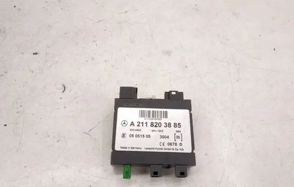 Mercedes-Benz E W211 Keyless (KESSY) go control unit/module A2118203885 2118203885