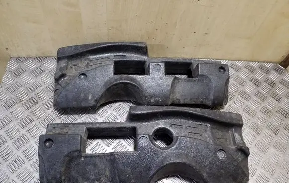 Ford Kuga I Rear bumper foam support bar 8V4117954AB 8V4117955AB