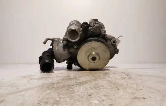 Jeep Grand Cherokee Water pump