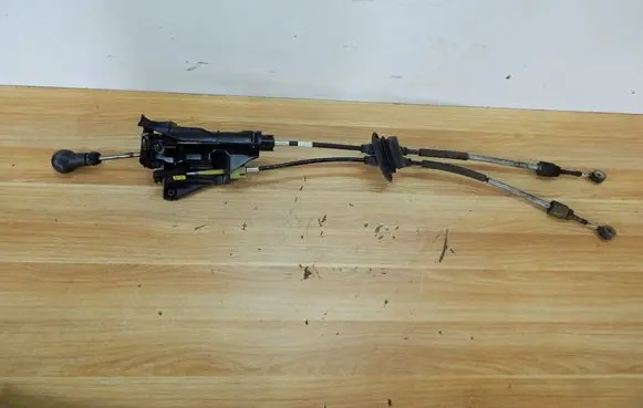 Peugeot Partner Gear shifter/selector 9671422580