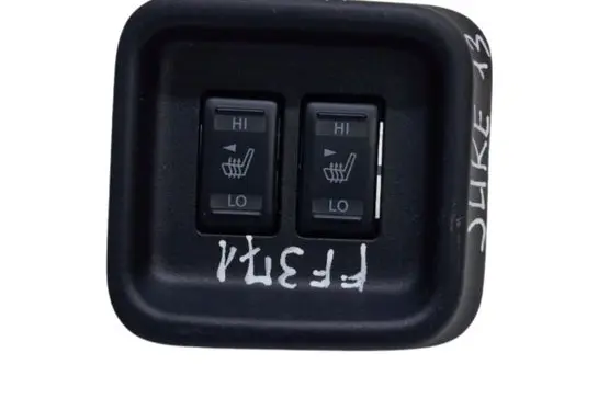 Nissan Juke I F15 Seat heating switch