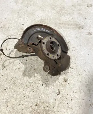 Volvo V70 Front wheel hub spindle knuckle