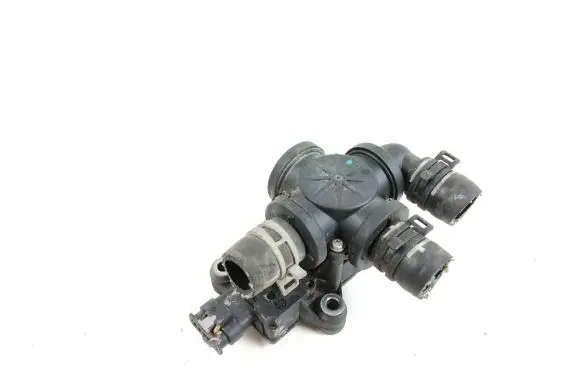 Porsche Taycan 9J1 Electric auxiliary coolant/water pump 9J1963375J