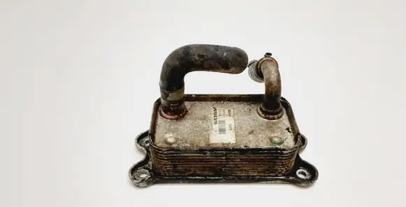 Volvo V70 Engine oil radiator 9497225