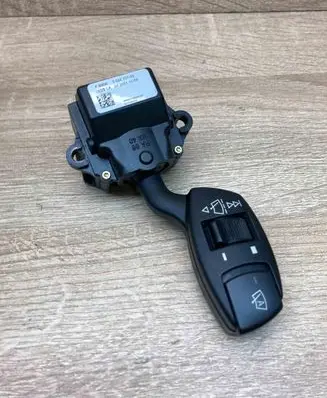 BMW 5 E60 E61 Wiper control stalk 6924107