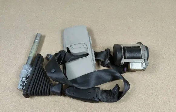 Nissan Qashqai Front seatbelt