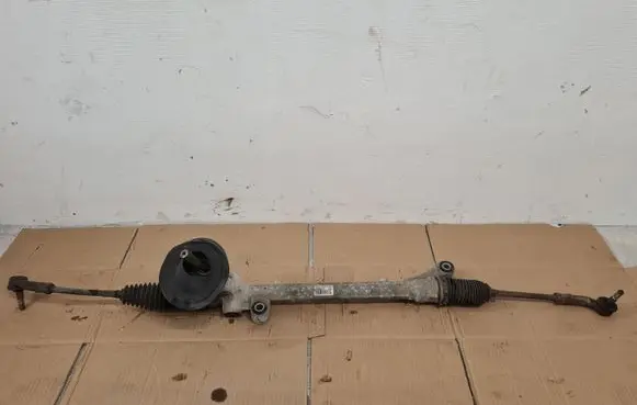 Ford Fiesta Steering rack 8V513200CE A0008388E
