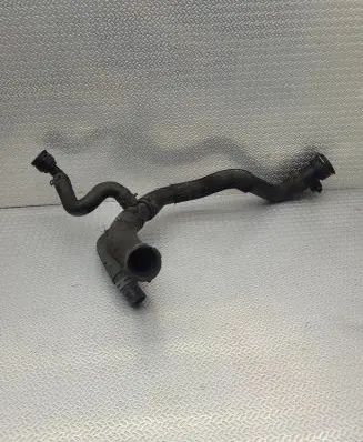 Audi A6 S6 C7 4G Engine coolant pipe/hose 4G0121140A
