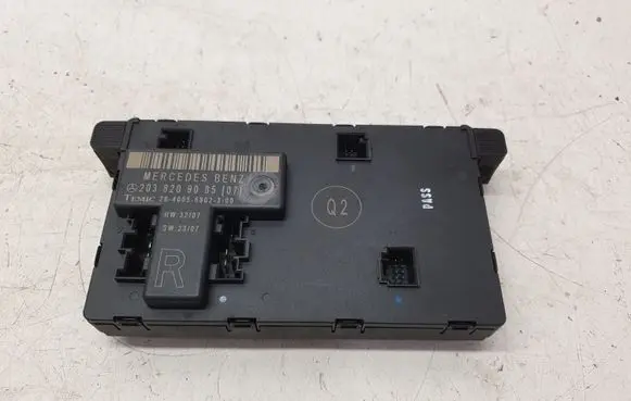 Mercedes-Benz CLC CL203 Door control unit/module 2038209085