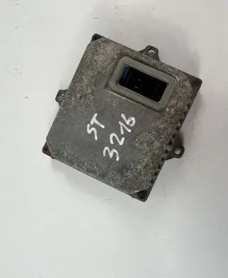 Peugeot 407 Xenon control unit/module 1307329095