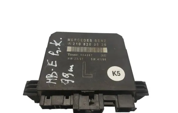 Mercedes-Benz E W210 Door control unit/module 2108203526 354267
