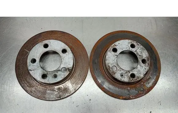 Volkswagen Golf IV Rear brake disc 0986478868