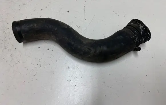 Toyota Avensis T250 Intercooler hose/pipe