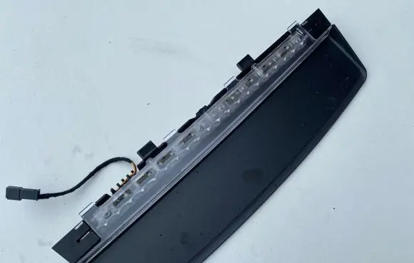 BMW 7 F01 F02 F03 F04 Third/center stoplight 7187221 2DA00998201