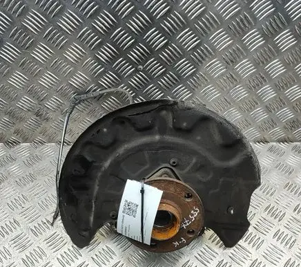 Audi A3 S3 8V Front wheel hub 5Q0407257A