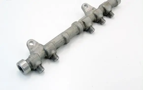 Fiat 500X Fuel main line pipe 0445214364