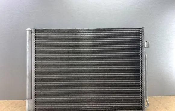 A/C cooling radiator (condenser)