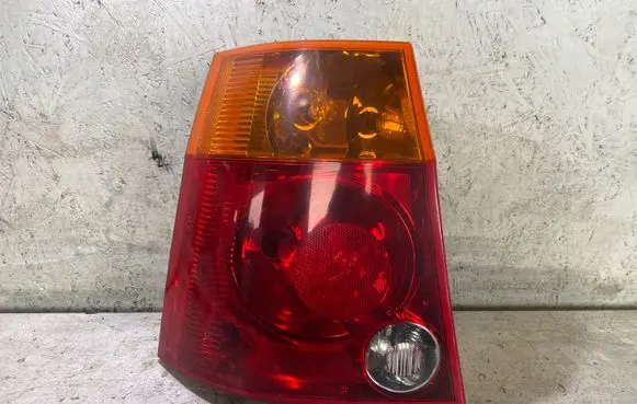 Chrysler Pacifica Rear/tail lights 04857587AC