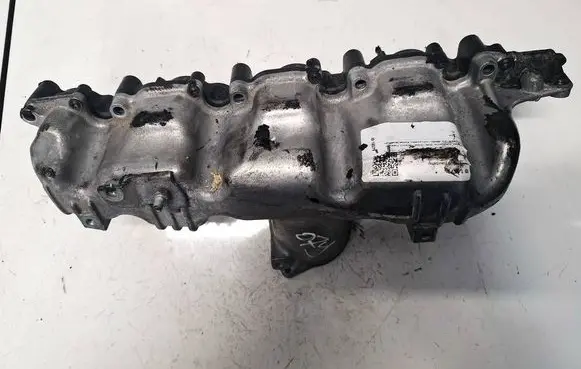 Volkswagen PASSAT B6 Intake manifold 03L129711E