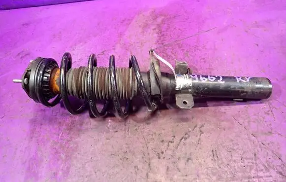 Ford Mondeo Mk III Front shock absorber with coil spring 