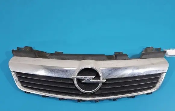 Opel Zafira B Front bumper upper radiator grill 13136136 IMPRK1576393