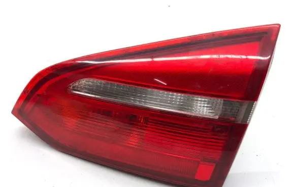 Ford Focus Rear/tail lights F1EB13A602CA