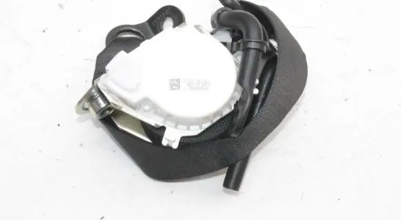 BMW i3 Rear seatbelt 7305644