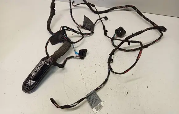 BMW 3 E92 E93 Front door wiring loom 6957111 6957106
