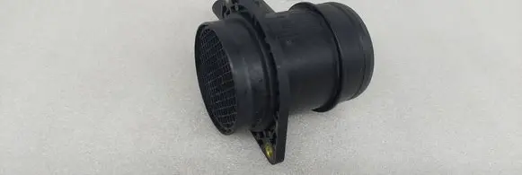 Volkswagen PASSAT B6 Mass air flow meter 0986280202 0280217121