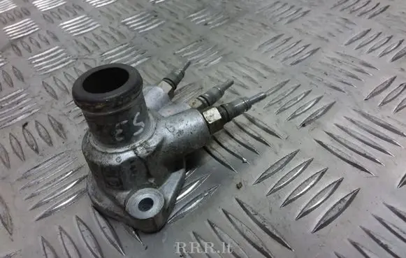 Volkswagen Golf IV Engine coolant pipe/hose 026121145B