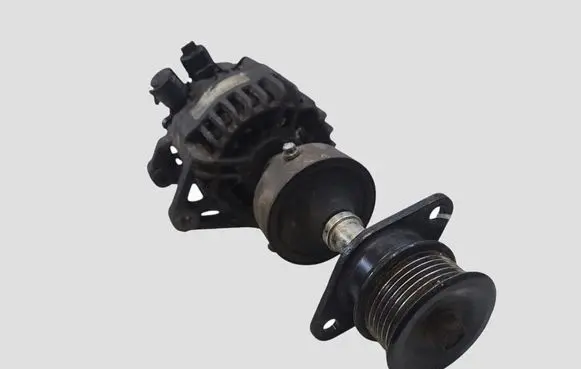 Ford Focus Generator/alternator 98AB10300JG 35203 Q9K3B