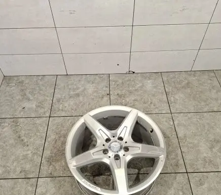 Mercedes-Benz SLK R172 R12 alloy rim A1724012702