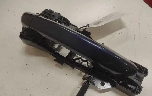 Volkswagen PASSAT B6 Rear door exterior handle 3C0837886J
