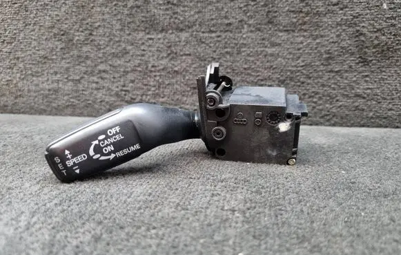 Audi A4 S4 B6 8E 8H Cruise control switch 4E0953521