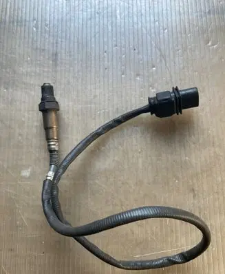 Chrysler 300 - 300C Lambda probe sensor 05149087AA 0258017095