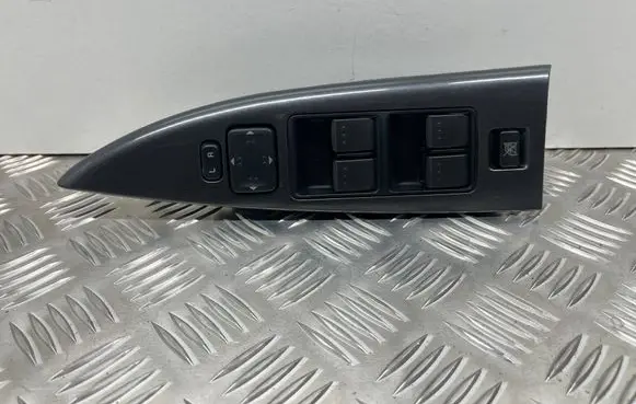 Mazda 6 Electric window control switch 