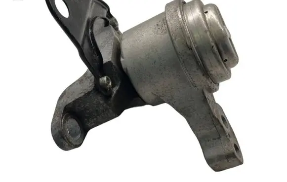 Volvo V60 Engine mount bracket 31277689